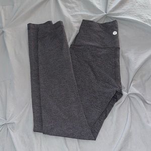 Heathered grey wunder under leggings
